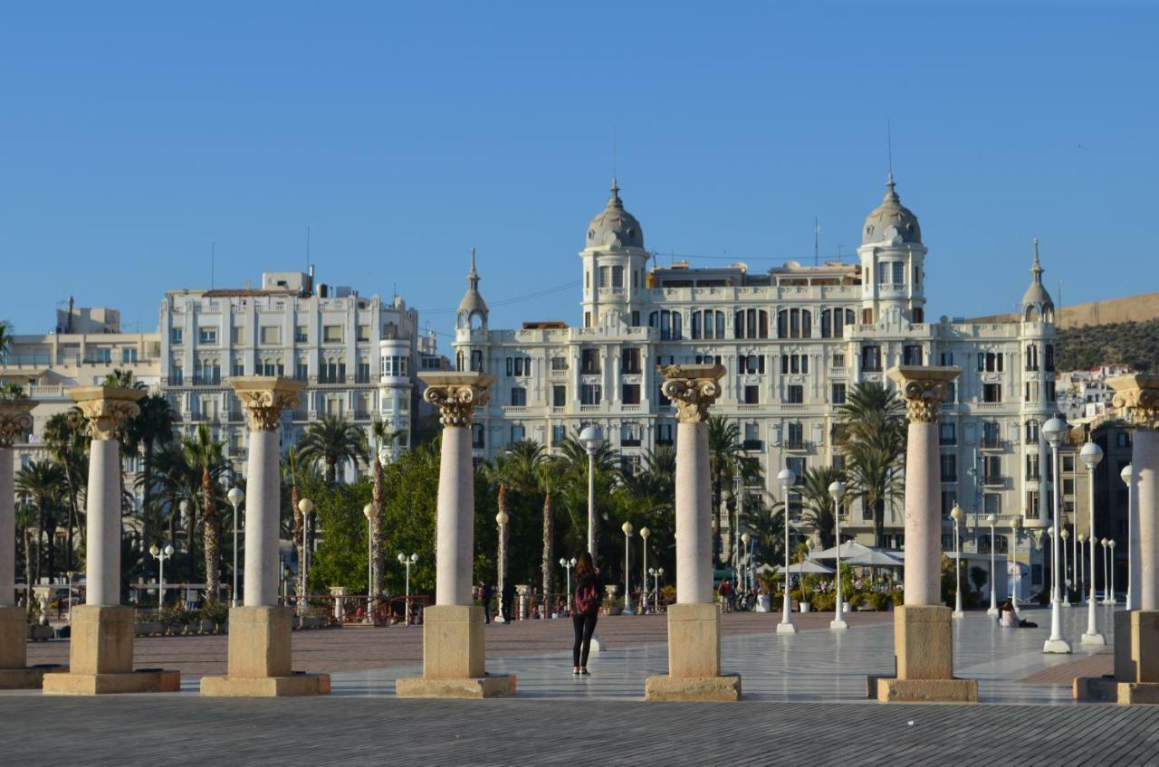 Tarifa 4 Lägenhet Alicante Exteriör bild